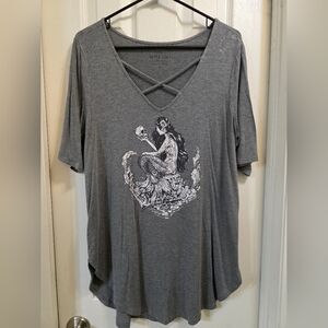 EUC Torrid Favorite Crisscross Tunic - Super Soft Mermaid-Heather Grey